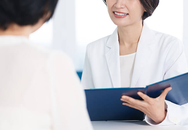 皮膚科専門医による診療
